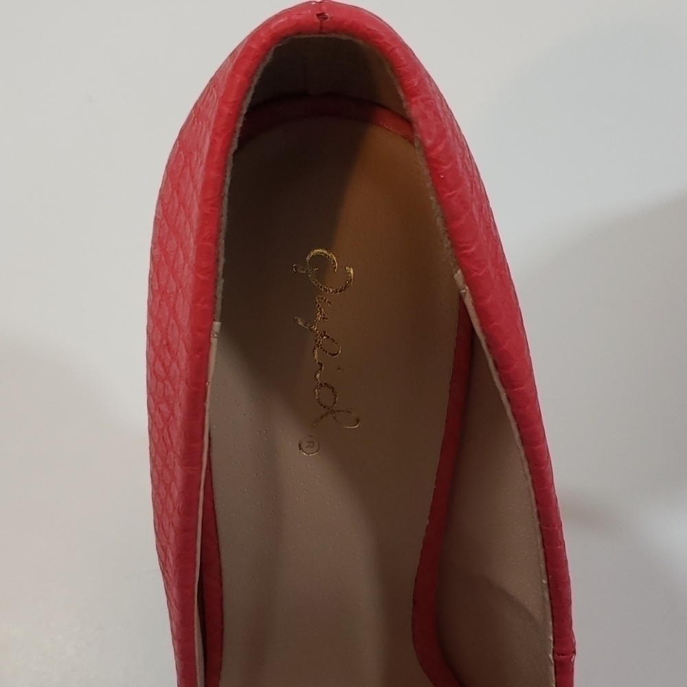 Qupud~Size 7~Pink High Heel Shoes NEW - Picture 4 of 8